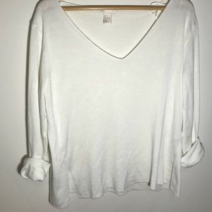 Oversized white longsleeve sweater